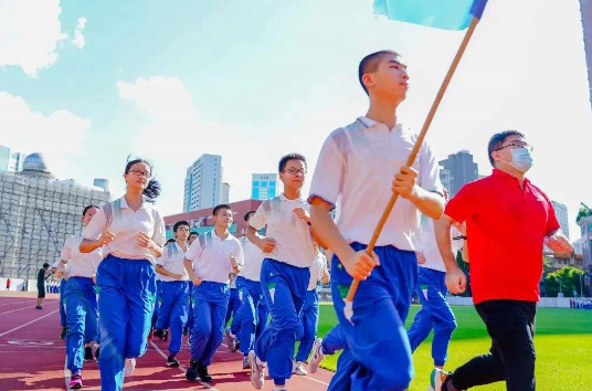 为什么现在有很多学生报名回流生文化课冲刺班