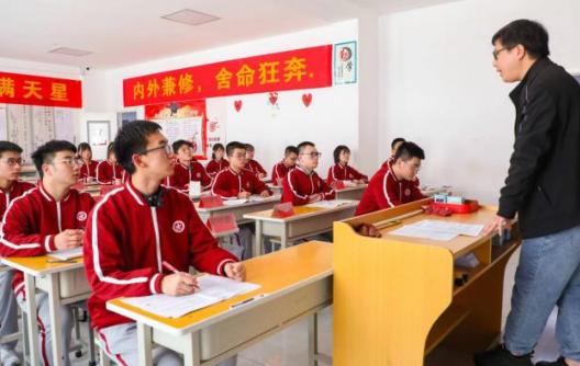 回流生参加考试会有什么优势？